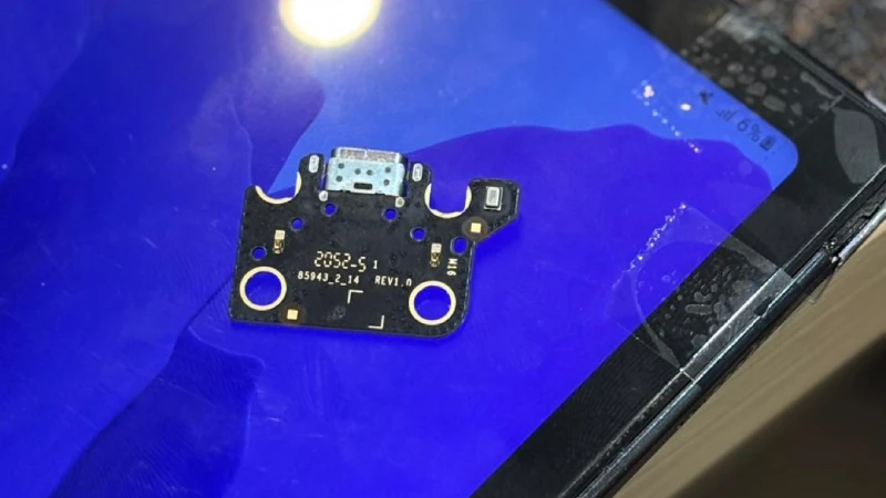 تعویض سوکت تبلت سامسونگ tab a7 10 t505